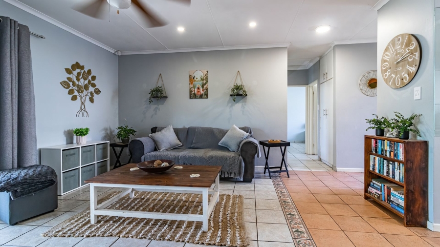 2 Bedroom Property for Sale in Abbotsford Eastern Cape